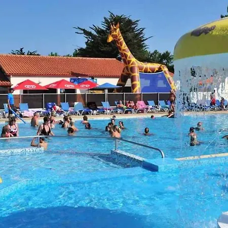 Camping 4 Etoiles - Parc Aquatique - Ccbahge Saint-Hilaire-de-Riez